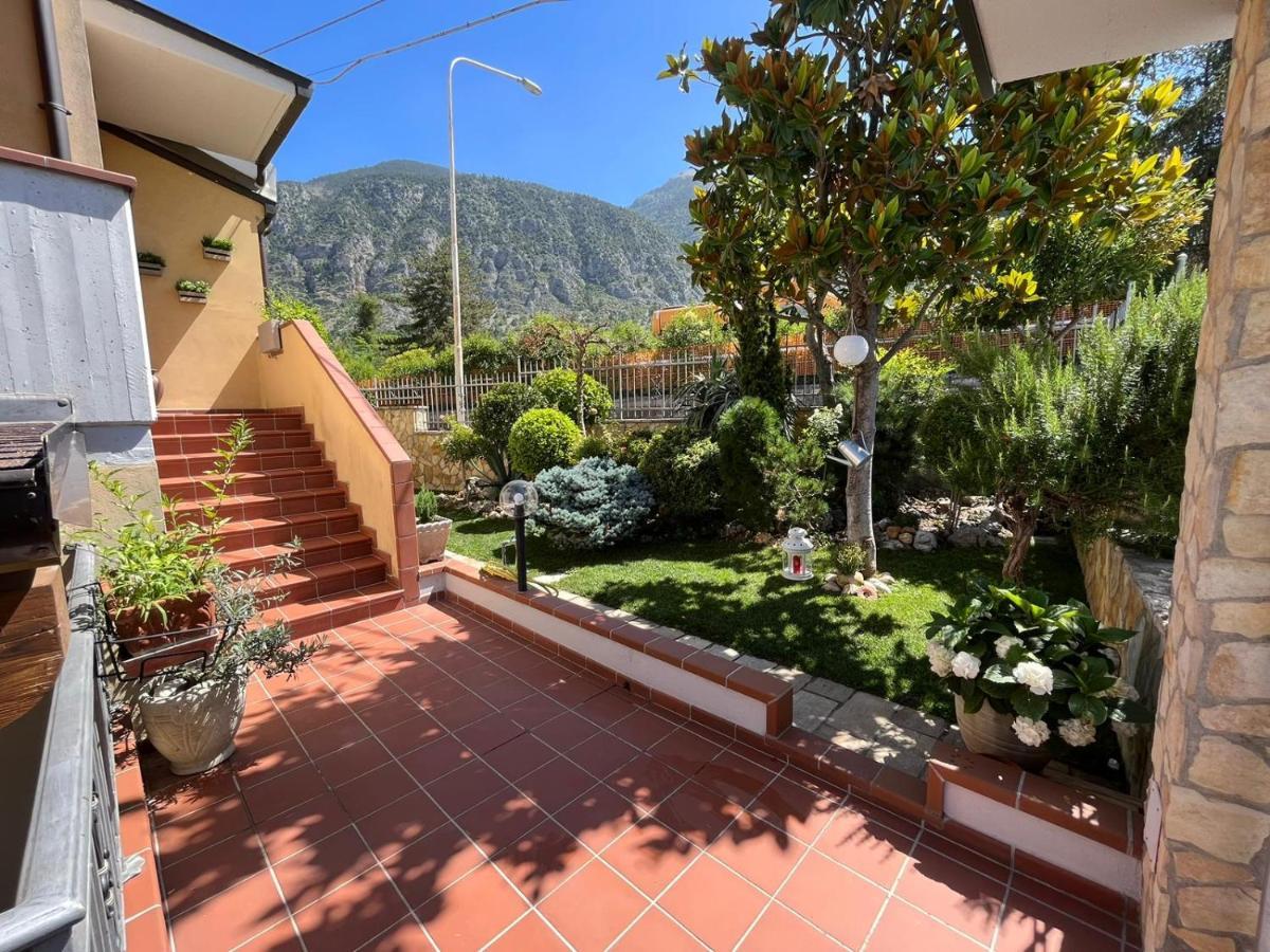 La Casa Di Panfilo Villa ซุลโมนา ภายนอก รูปภาพ